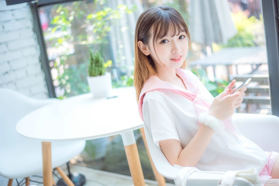 如果对方是蓄谋已久的话，那这段时间，江夏那点留守的兵力恐怕早已沦陷，此刻回去，很可能遭到对方的埋伏。
